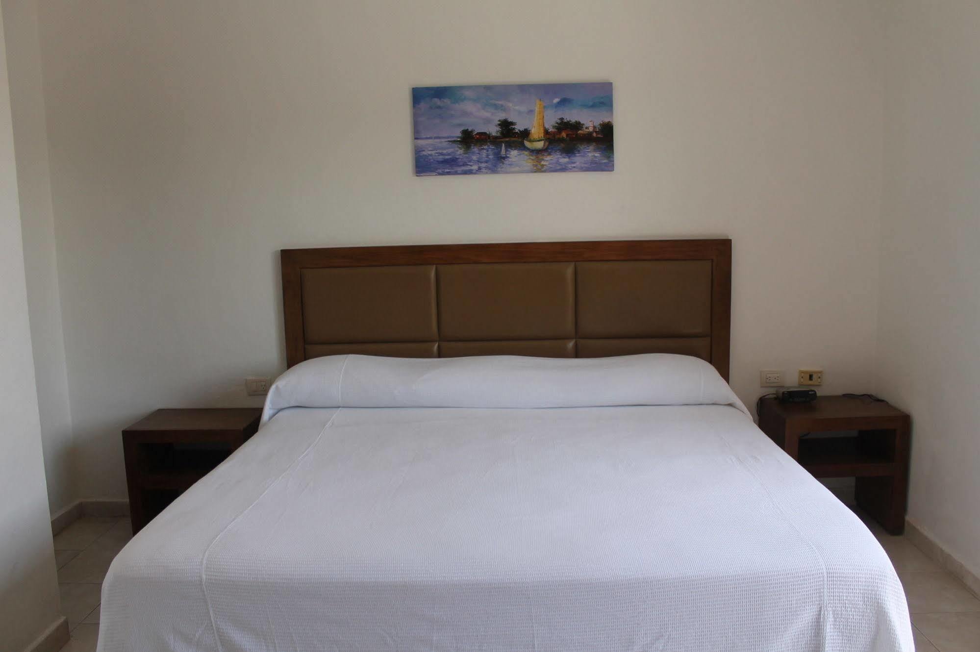 Chac Chi Hotel & Suites Isla Mujeres Extérieur photo